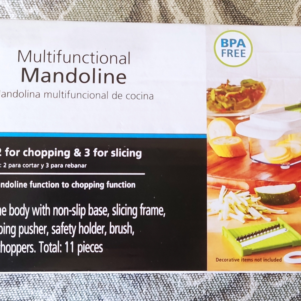 Multifunctional Mandoline Slicer